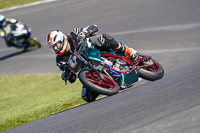 brands-hatch-photographs;brands-no-limits-trackday;cadwell-trackday-photographs;enduro-digital-images;event-digital-images;eventdigitalimages;no-limits-trackdays;peter-wileman-photography;racing-digital-images;trackday-digital-images;trackday-photos